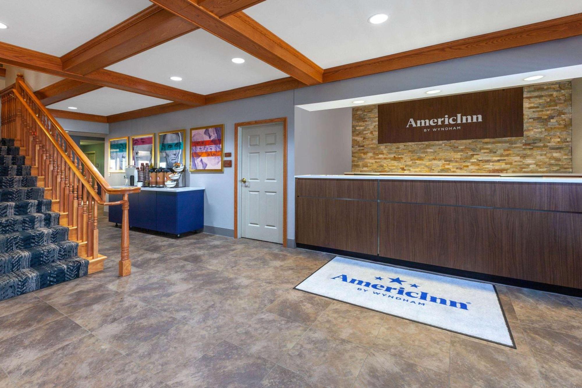 Americinn By Wyndham Iron Mountain Exterior photo